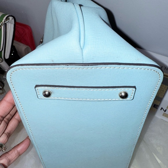 4FER EUC Baby Blue classic Dooney and Bourke Bag - Picture 9 of 10